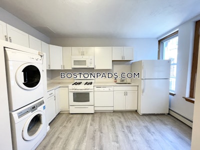 North End 4 Beds 1 Bath in the North End Boston - $5,000 No Fee