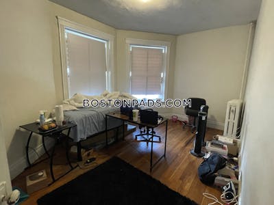 Allston/brighton Border Apartment for rent 3 Bedrooms 1 Bath Boston - $3,650 50% Fee